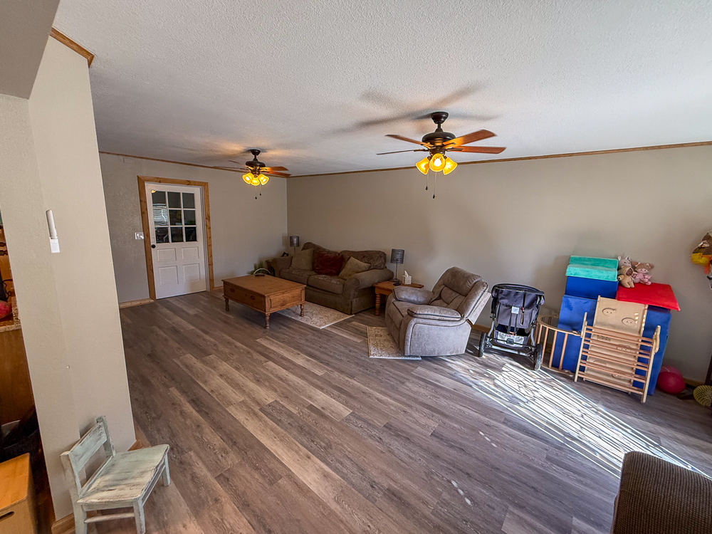 Large Home on Acreage near Pawhuska