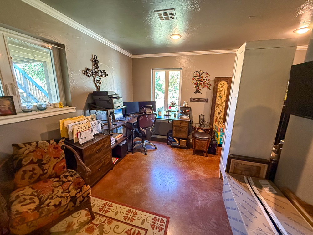 Large Home on Acreage near Pawhuska