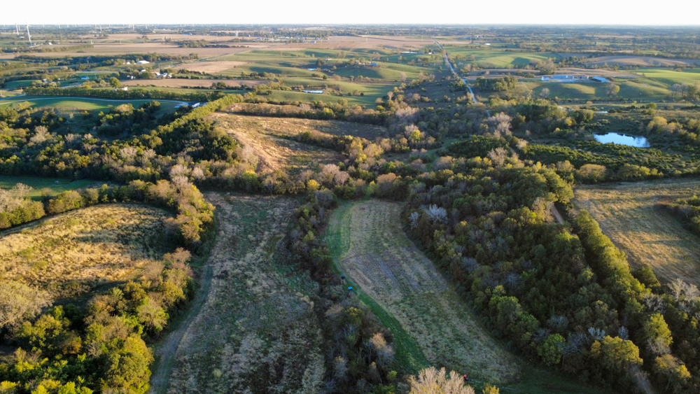 Hunting Paradise with Income