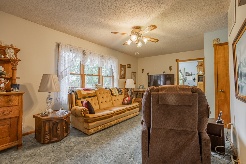 A Hunters Paradise in Saint Clair County