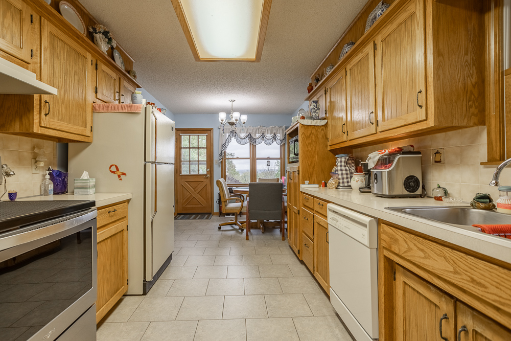 A Hunters Paradise in Saint Clair County