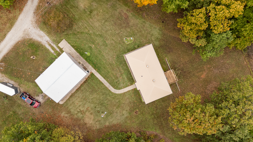 A Hunters Paradise in Saint Clair County